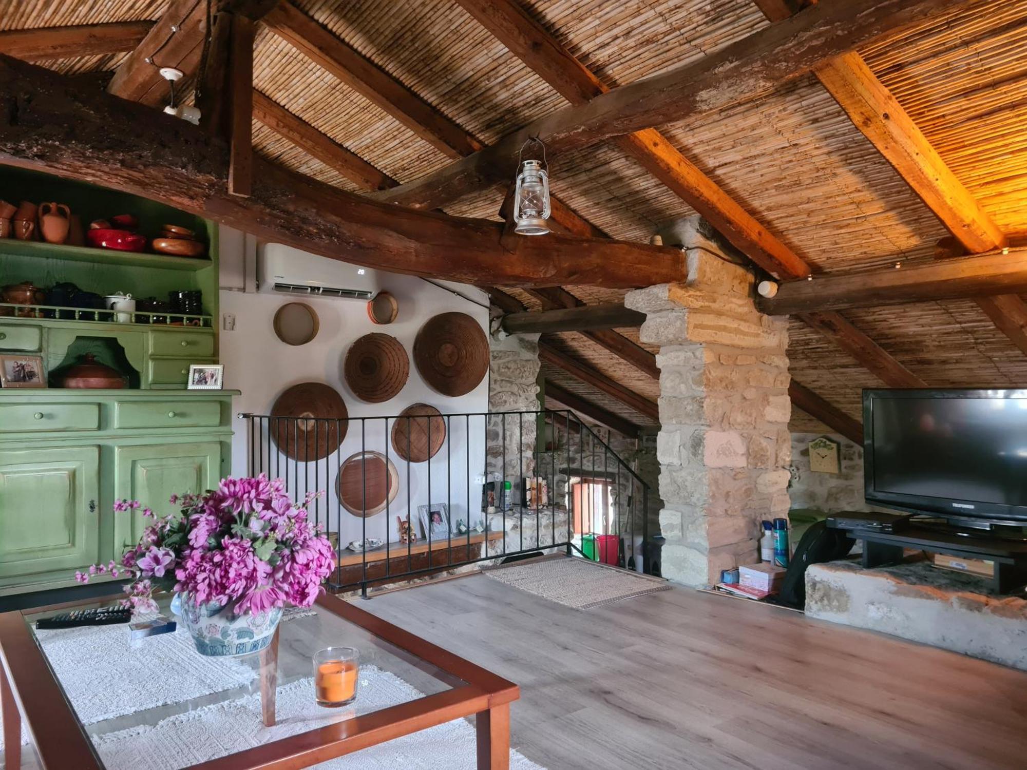 فيلا Casa Di Pietra Usellus المظهر الخارجي الصورة